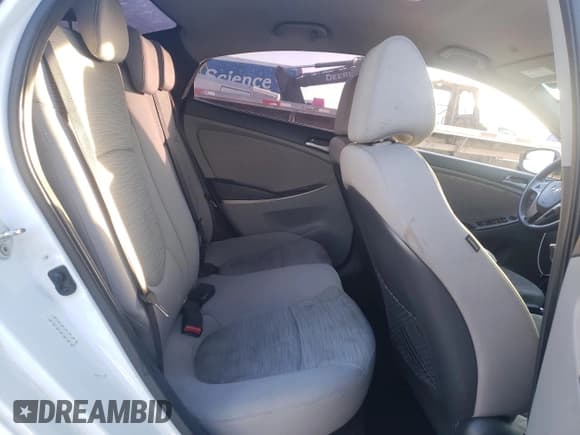 ✅ 2016 Hyundai Accent SE • VIN: KMHCT4AE8GU063853 • Лот: 71643363. Опубликован ранее на Copart с пробегом 119 501 миль. Бесплатный доступ к архиву аукционных продаж из США и подробный отчёт об истории автомобиля на DreamBid. Изображение 10.