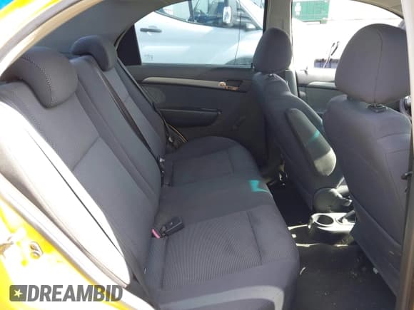 ✅ 2008 Chevrolet Aveo LS • VIN: KL1TD566X8B259886 • Lot: 41739803. Wystawiony na IAAI z przebiegiem 204 878 mil. Bezpłatny archiwum sprzedaży aukcyjnych z USA i szczegółowy raport historii pojazdu na DreamBid. Zdjęcie 8.