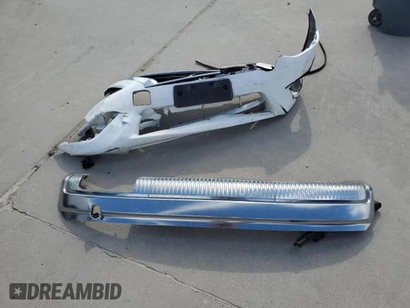 ✅ 2017 Nissan Versa SV • VIN: 3N1CN7AP6HL862157 • Лот: 86679415. Опубликован ранее на Copart с пробегом 110 504 миль. Бесплатный доступ к архиву аукционных продаж из США и подробный отчёт об истории автомобиля на DreamBid. Изображение 12.