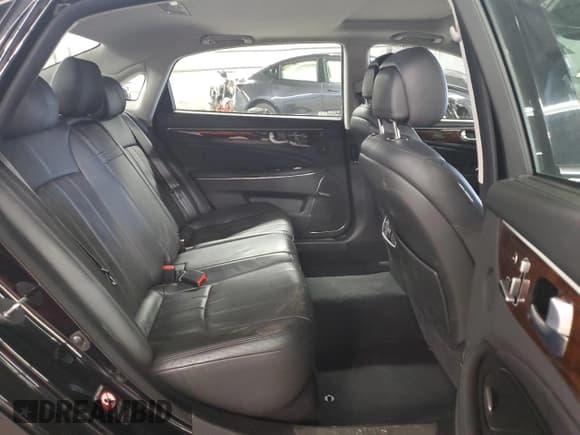 ✅ 2011 Hyundai Equus Signature • VIN: KMHGH4JF6BU035702 • Лот: 61686845. Опубликован ранее на Copart с пробегом 85 326 миль. Бесплатный доступ к архиву аукционных продаж из США и подробный отчёт об истории автомобиля на DreamBid. Изображение 10.