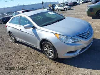 2013 Hyundai Sonata GLS with VIN 5NPEB4AC8DH721837, listed as a IAAI auction lot 43353449 with 175,204 mi miles and . Bid and sale history available at DreamBid. Image 1.