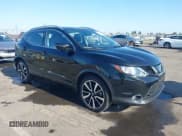 ✅ 2018 Nissan Rogue S • VIN: JN1BJ1CP3JW196022 • Lot: 42587752. Listed on IAAI with 77,639 mi. Free auction sales archive from the USA and detailed vehicle history report at DreamBid. Image 1.
