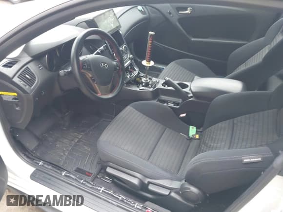 ✅ 2013 Hyundai Genesis Coupe 2.0T • VIN: KMHHT6KD3DU092695 • Lot: 43050592. Wystawiony na IAAI z przebiegiem 101 572 mil. Bezpłatny archiwum sprzedaży aukcyjnych z USA i szczegółowy raport historii pojazdu na DreamBid. Zdjęcie 5.