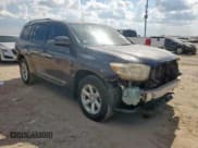 ✅ 2009 Toyota Highlander • VIN: JTEDA41A792000765 • Lot: 85758675. Listed on Copart with 152,921 mi. Free auction sales archive from the USA and detailed vehicle history report at DreamBid. Image 4.