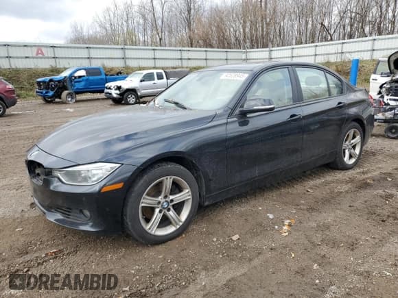 ✅ 2014 BMW 3 Series 328i xDrive • VIN: WBA3B3C53EJ982623 • Lot: 92528945. Wystawiony na Copart z przebiegiem 194 877 mil. Bezpłatny archiwum sprzedaży aukcyjnych z USA i szczegółowy raport historii pojazdu na DreamBid. Zdjęcie 1.