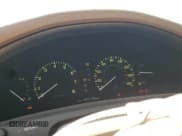 ✅ 1997 Lexus LS 400 • VIN: JT8BH28FXV0082735 • Lot: 51247595. Wystawiony na Copart z przebiegiem 226 148 mil. Bezpłatny archiwum sprzedaży aukcyjnych z USA i szczegółowy raport historii pojazdu na DreamBid. Zdjęcie 9.