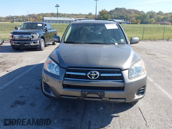 ✅ 2012 Toyota RAV4 • VIN: 2T3ZF4DV0CW133117 • Lot: 43593881. Wystawiony na IAAI z przebiegiem Nie podano. Bezpłatny archiwum sprzedaży aukcyjnych z USA i szczegółowy raport historii pojazdu na DreamBid. Zdjęcie 11.