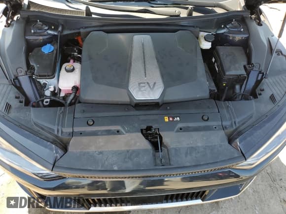 ✅ 2024 Kia EV6 Wind • VIN: KNDC34LA0R5183688 • Лот: 70425644. Опубликован ранее на Copart с пробегом 2 300 миль. Бесплатный доступ к архиву аукционных продаж из США и подробный отчёт об истории автомобиля на DreamBid. Изображение 12.