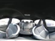 ✅ 2025 Toyota Camry LE • VIN: 4T1DBADK3SU523372 • Lot: 43649383. Wystawiony na IAAI z przebiegiem 9 665 mil. Bezpłatny archiwum sprzedaży aukcyjnych z USA i szczegółowy raport historii pojazdu na DreamBid. Zdjęcie 18.