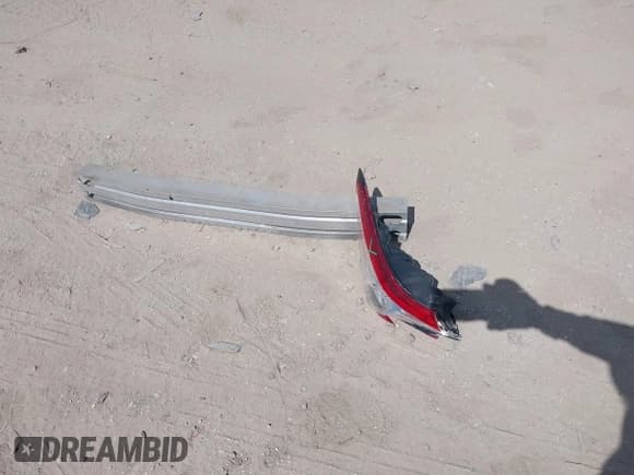 ✅ 2020 Toyota Camry XSE • VIN: 4T1K61AK9LU974307 • Lot: 43268447. Listed on IAAI with 120,329 mi. Free auction sales archive from the USA and detailed vehicle history report at DreamBid. Image 12.