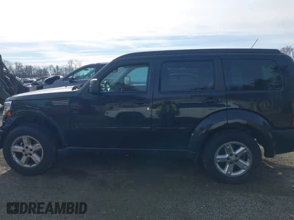 ✅ 2008 Dodge Nitro SLT • VIN: 1D8GU58K68W107506 • Lot: 43736720. Listed on IAAI with 169,905 mi. Free auction sales archive from the USA and detailed vehicle history report at DreamBid. Image 15.