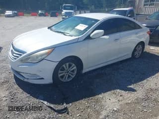 ✅ 2014 Hyundai Sonata GLS • VIN: 5NPEB4AC5EH884463 • Lot: 43444790. Listed on IAAI with 125,103 mi. Free auction sales archive from the USA and detailed vehicle history report at DreamBid. Image 2.