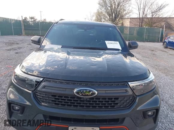 ✅ 2021 Ford Explorer Timberline • VIN: 1FMSK8JH3MGC10350 • Lot: 41882541. Wystawiony na IAAI z przebiegiem 52 127 mil. Bezpłatny archiwum sprzedaży aukcyjnych z USA i szczegółowy raport historii pojazdu na DreamBid. Zdjęcie 6.