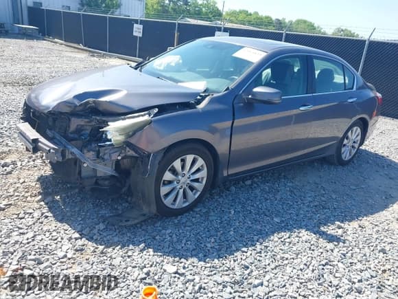✅ 2015 Honda Accord EX-L • VIN: 1HGCR2F87FA016843 • Lot: 42065833. Listed on IAAI with 139,147 mi. Free auction sales archive from the USA and detailed vehicle history report at DreamBid. Image 20.
