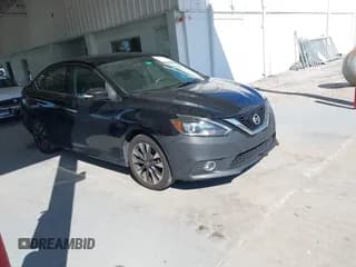 ✅ 2019 Nissan Sentra S • VIN: 3N1AB7AP0KY290741 • Lot: 43587834. Wystawiony na IAAI z przebiegiem 76 607 mil. Bezpłatny archiwum sprzedaży aukcyjnych z USA i szczegółowy raport historii pojazdu na DreamBid. Zdjęcie 1.