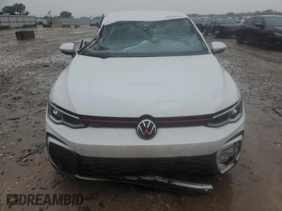 ✅ 2022 Volkswagen Golf GTI S • VIN: WVWH87CD7NW207475 • Lot: 59373415. Wystawiony na Copart z przebiegiem 39 119 mil. Bezpłatny archiwum sprzedaży aukcyjnych z USA i szczegółowy raport historii pojazdu na DreamBid. Zdjęcie 5.