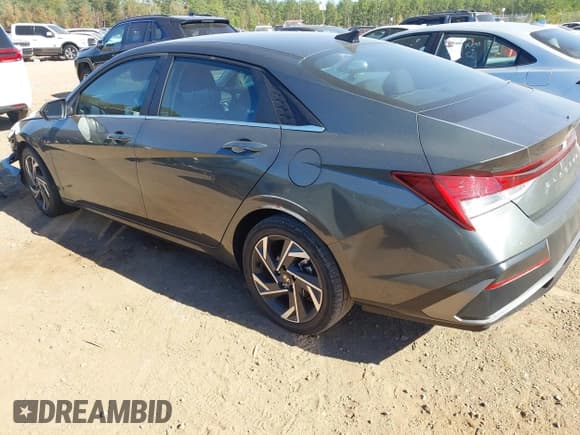 ✅ 2025 Hyundai Elantra SEL Convenience • VIN: KMHLS4DG0SU935726 • Лот: 43606725. Опубликован ранее на IAAI с пробегом 17 189 миль. Бесплатный доступ к архиву аукционных продаж из США и подробный отчёт об истории автомобиля на DreamBid. Изображение 3.