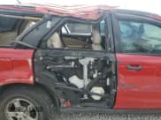 ✅ 2007 Saturn VUE I4 • VIN: 5GZCZ33D57S830330 • Lot: 87225594. Wystawiony na Copart z przebiegiem Nie podano. Bezpłatny archiwum sprzedaży aukcyjnych z USA i szczegółowy raport historii pojazdu na DreamBid. Zdjęcie 11.