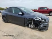 ✅ 2024 Tesla Model Y Long Range • VIN: 7SAYGDEE5RA301100 • Lot: 82557995. Listed on Copart with 22,288 mi. Free auction sales archive from the USA and detailed vehicle history report at DreamBid. Image 4.