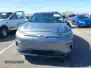 2019 Hyundai Kona Limited z VIN KM8K33AG9KU045944, wystawiony jako IAAI lot #42312936 z przebiegiem 87 925 mil mil oraz . Historia ofert i sprzedaży dostępna na DreamBid. Obrazek 13.