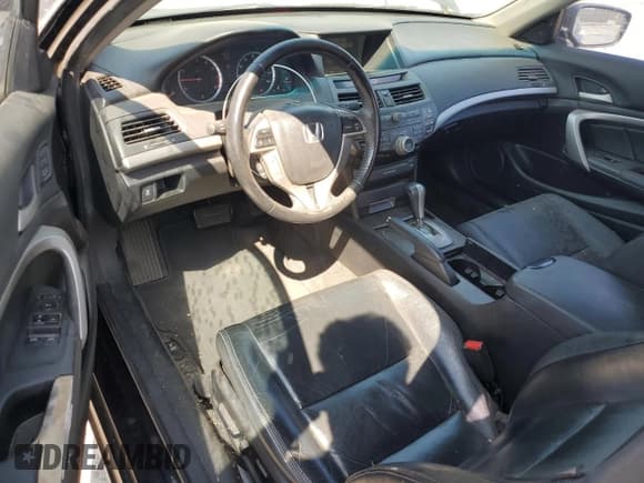 ✅ 2011 Honda Accord EX-L • VIN: 1HGCS2B86BA005613 • Lot: 85462615. Wystawiony na Copart z przebiegiem 210 478 mil. Bezpłatny archiwum sprzedaży aukcyjnych z USA i szczegółowy raport historii pojazdu na DreamBid. Zdjęcie 8.