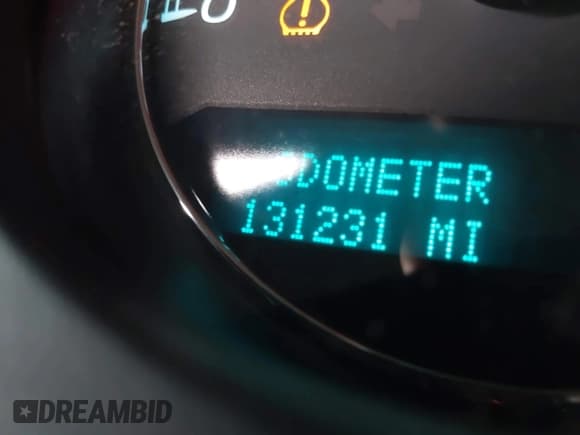 ✅ 2013 Chevrolet Tahoe LT • VIN: 1GNSKBE0XDR299416 • Лот: 42747880. Опубликован ранее на IAAI с пробегом 131 231 миль. Бесплатный доступ к архиву аукционных продаж из США и подробный отчёт об истории автомобиля на DreamBid. Изображение 16.