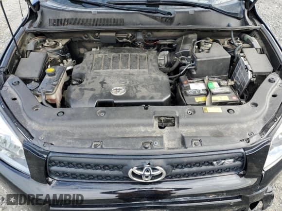 ✅ 2008 Toyota RAV4 Sport • VIN: JTMBK32V686042453 • Лот: 87490675. Опубликован ранее на Copart с пробегом 103 033 миль. Бесплатный доступ к архиву аукционных продаж из США и подробный отчёт об истории автомобиля на DreamBid. Изображение 12.