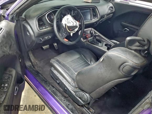 ✅ 2016 Dodge Challenger R/T Plus Shaker • VIN: 2C3CDZBTXGH195368 • Lot: 85438625. Listed on Copart with Not provided. Free auction sales archive from the USA and detailed vehicle history report at DreamBid. Image 8.