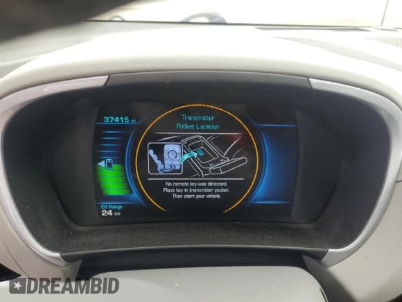 ✅ 2018 Chevrolet Volt LT • VIN: 1G1RA6S57JU157771 • Lot: 72623004. Wystawiony na Copart z przebiegiem 37 415 mil. Bezpłatny archiwum sprzedaży aukcyjnych z USA i szczegółowy raport historii pojazdu na DreamBid. Zdjęcie 9.