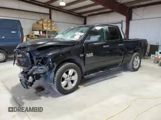 2018 Ram 1500 Express с VIN 1C6RR7FT3JS342658, выставлен на аукционе Copart как лот 90287105 с пробегом 88 611 миль миль и Списание • Salvage title. История ставок и продаж доступна на DreamBid. Изображение 1.