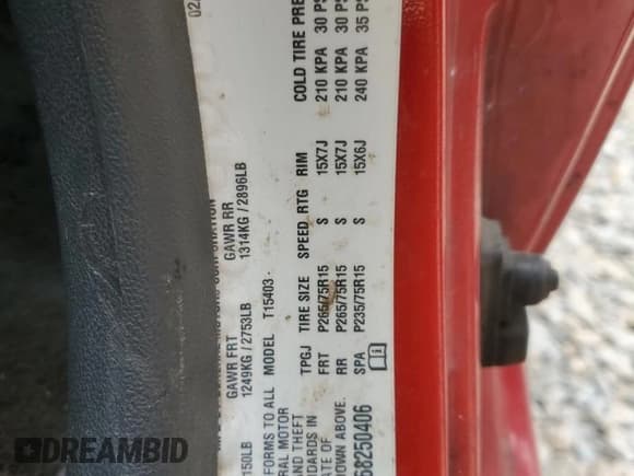 ✅ 2006 Chevrolet Colorado 1LT • VIN: 1GCDT146568250406 • Лот: 55317635. Опубликован ранее на Copart с пробегом 273 636 миль. Бесплатный доступ к архиву аукционных продаж из США и подробный отчёт об истории автомобиля на DreamBid. Изображение 13.