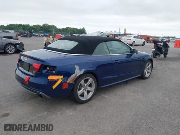 ✅ 2016 Audi A5 Premium Plus • VIN: WAUM2AFH7GN004300 • Lot: 39988884. Listed on IAAI with 34,283 mi. Free auction sales archive from the USA and detailed vehicle history report at DreamBid. Image 4.