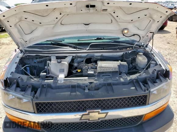 2017 Chevrolet Express Passenger LT с VIN 1GAWGFFF5H1129306, выставлен на аукционе Copart как лот 64026085 с пробегом 63 942 миль миль и Списание • Salvage title. История ставок и продаж доступна на DreamBid. Изображение 12.