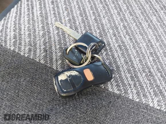 ✅ 2005 Nissan Titan LE • VIN: 1N6BA07B05N539366 • Lot: 42690171. Listed on IAAI with 202,689 mi. Free auction sales archive from the USA and detailed vehicle history report at DreamBid. Image 11.