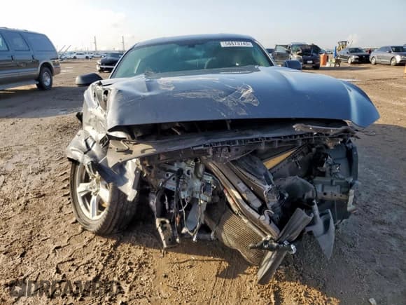 ✅ 2017 Ford Mustang V6 • VIN: 1FA6P8AM3H5340172 • Lot: 58873745. Listed on Copart with 142,558 mi. Free auction sales archive from the USA and detailed vehicle history report at DreamBid. Image 5.