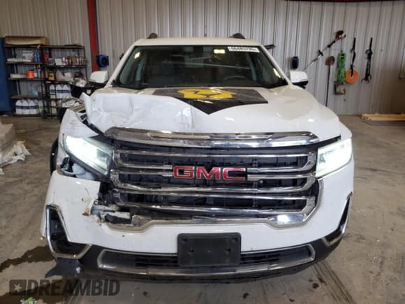 ✅ 2020 GMC Acadia SLE • VIN: 1GKKNKLS3LZ200300 • Lot: 66485795. Wystawiony na Copart z przebiegiem 131 147 mil. Bezpłatny archiwum sprzedaży aukcyjnych z USA i szczegółowy raport historii pojazdu na DreamBid. Zdjęcie 5.