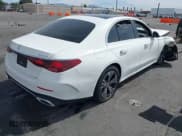 ✅ 2024 Mercedes-Benz E 350 • VIN: W1KLF4HB9RA006076 • Лот: 41680202. Опубликован ранее на IAAI с пробегом 30 903 миль. Бесплатный доступ к архиву аукционных продаж из США и подробный отчёт об истории автомобиля на DreamBid. Изображение 4.