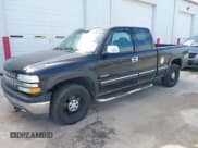 ✅ 2000 Chevrolet Silverado 1500 • VIN: 1GCEK19V8YE364816 • Lot: 43410219. Wystawiony na IAAI z przebiegiem 199 597 mil. Bezpłatny archiwum sprzedaży aukcyjnych z USA i szczegółowy raport historii pojazdu na DreamBid. Zdjęcie 2.