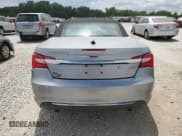 ✅ 2014 Chrysler 200 Limited • VIN: 1C3BCBFG4EN150367 • Лот: 60544925. Опубликован ранее на Copart с пробегом 86 392 миль. Бесплатный доступ к архиву аукционных продаж из США и подробный отчёт об истории автомобиля на DreamBid. Изображение 6.