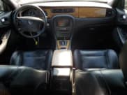 ✅ 2005 Jaguar S-Type • VIN: SAJWA03V251N28012 • Лот: 74417644. Опубликован ранее на Copart с пробегом 128 947 миль. Бесплатный доступ к архиву аукционных продаж из США и подробный отчёт об истории автомобиля на DreamBid. Изображение 8.