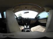 ✅ 2014 Volkswagen Jetta TDI w/Premium/Nav • VIN: 3VWLL7AJ4EM430524 • Lot: 42268673. Wystawiony na IAAI z przebiegiem 137 721 mil. Bezpłatny archiwum sprzedaży aukcyjnych z USA i szczegółowy raport historii pojazdu na DreamBid. Zdjęcie 17.