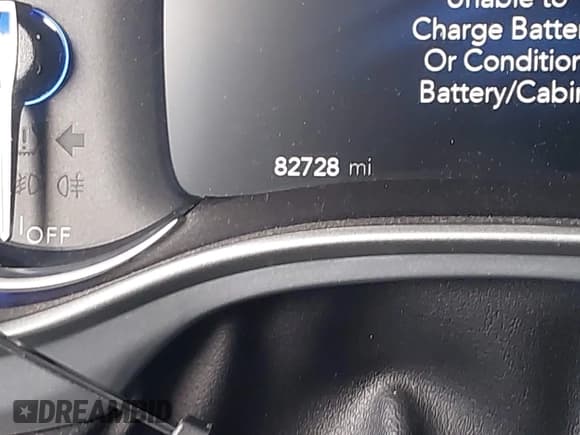 ✅ 2022 Chrysler Pacifica Hybrid Touring L • VIN: 2C4RC1L79NR127307 • Lot: 42691731. Listed on IAAI with 82,728 mi. Free auction sales archive from the USA and detailed vehicle history report at DreamBid. Image 15.