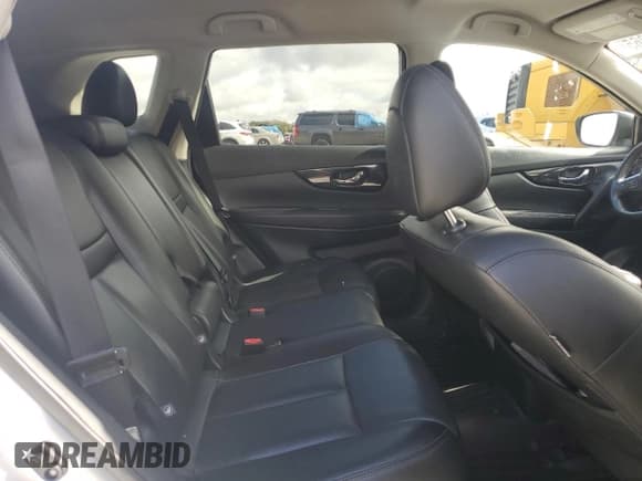 ✅ 2018 Nissan Rogue SL • VIN: 5N1AT2MT8JC798027 • Lot: 90602865. Wystawiony na Copart z przebiegiem 168 020 mil. Bezpłatny archiwum sprzedaży aukcyjnych z USA i szczegółowy raport historii pojazdu na DreamBid. Zdjęcie 10.