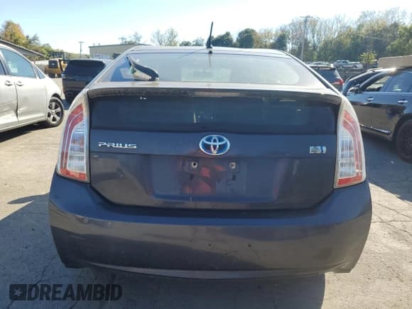 ✅ 2012 Toyota Prius Four • VIN: JTDKN3DU6C1583276 • Лот: 85178295. Опубликован ранее на Copart с пробегом 274 922 миль. Бесплатный доступ к архиву аукционных продаж из США и подробный отчёт об истории автомобиля на DreamBid. Изображение 6.