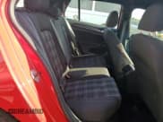 ✅ 2017 Volkswagen Golf GTI S • VIN: 3VW547AU8HM047965 • Lot: 71410805. Wystawiony na Copart z przebiegiem 64 991 mil. Bezpłatny archiwum sprzedaży aukcyjnych z USA i szczegółowy raport historii pojazdu na DreamBid. Zdjęcie 10.