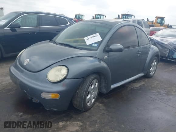 ✅ 2003 Volkswagen Beetle GLS • VIN: 3VWCK21C23M430011 • Lot: 42172983. Listed on IAAI with 169,764 mi. Free auction sales archive from the USA and detailed vehicle history report at DreamBid. Image 2.