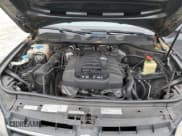 ✅ 2013 Volkswagen Touareg Lux • VIN: WVGEF9BP0DD001551 • Lot: 59818225. Listed on Copart with 171,653 mi. Free auction sales archive from the USA and detailed vehicle history report at DreamBid. Image 12.