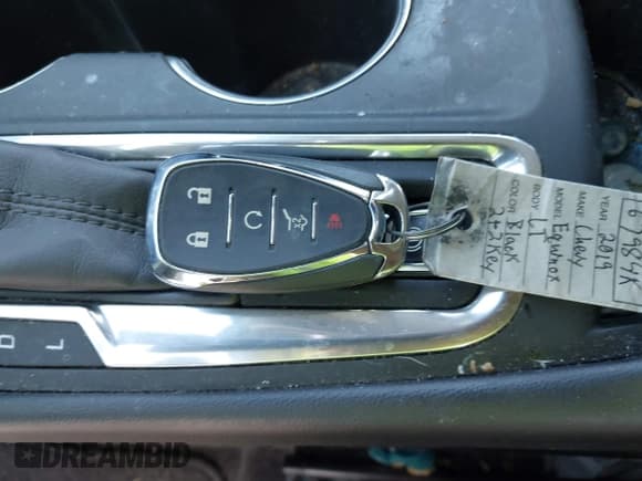 ✅ 2019 Chevrolet Equinox LT • VIN: 3GNAXWEU1KL172405 • Лот: 43175770. Опубликован ранее на IAAI с пробегом 106 452 миль. Бесплатный доступ к архиву аукционных продаж из США и подробный отчёт об истории автомобиля на DreamBid. Изображение 11.