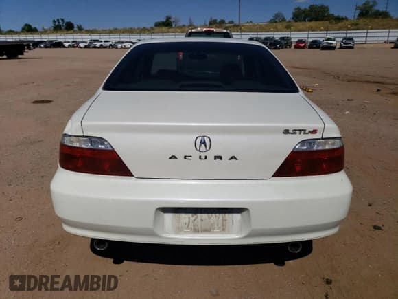 ✅ 2003 Acura TL Type S • VIN: 19UUA56873A013143 • Лот: 72776774. Опубликован ранее на Copart с пробегом 173 702 миль. Бесплатный доступ к архиву аукционных продаж из США и подробный отчёт об истории автомобиля на DreamBid. Изображение 6.