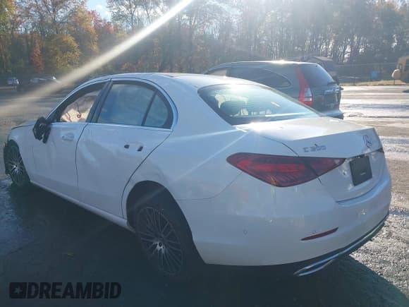 ✅ 2024 Mercedes-Benz C 300 • VIN: W1KAF4HB0RR203551 • Lot: 43576064. Listed on IAAI with Not provided. Free auction sales archive from the USA and detailed vehicle history report at DreamBid. Image 3.